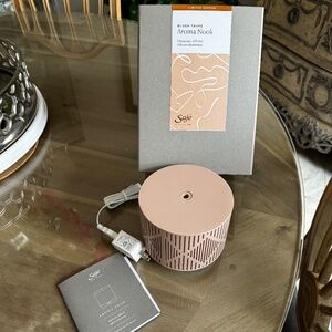 LIMITED EDITION - Saje Blush Taupe Aroma Nook Ultrasonic Diffuser